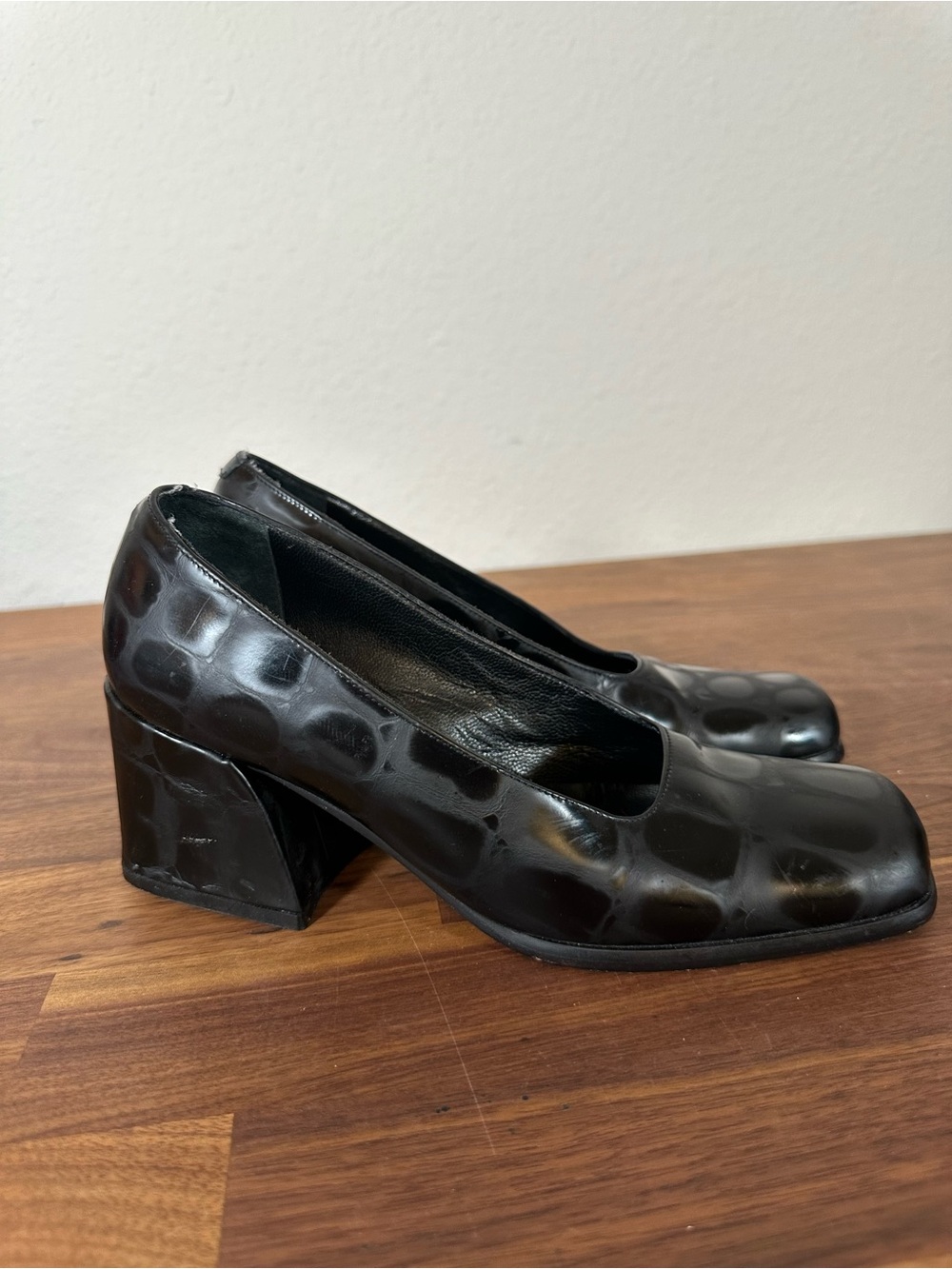 Via Spiga Made in Italy Black Embossed Leather Block Heel Pumps 4.5